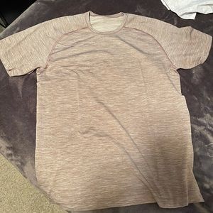 Lululemon Metal Vent Tech — size XL